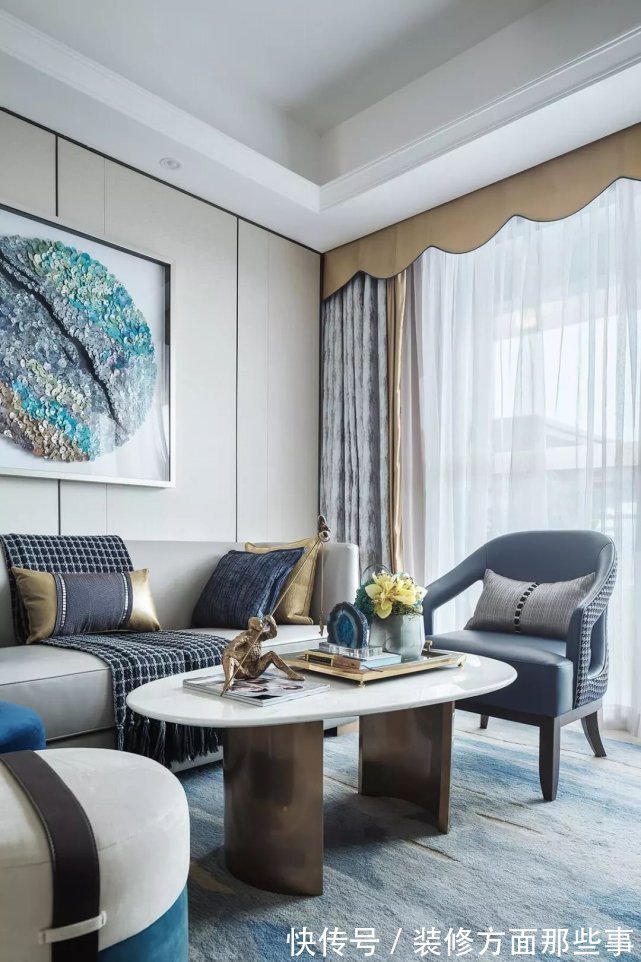 地毯|128平现代简雅风大范围铜质家居布置出一种轻奢档次的气质