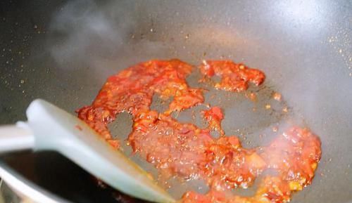 花青素|茄子此做法简直太下饭了,好吃到连汤汁都不剩,成本不到5块钱