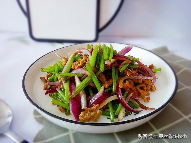 丰富利睡眠|秋天，这菜要常吃，营养丰富利睡眠，应季而食，精神满满过秋天