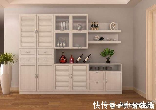 客厅|如今太多人在餐桌边打个柜子,占地不到1㎡,好处杠杠多,真实用