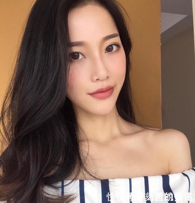 奶茶 今年偏“奶系”口红太火,大牌中就属这四只,显白又百搭!