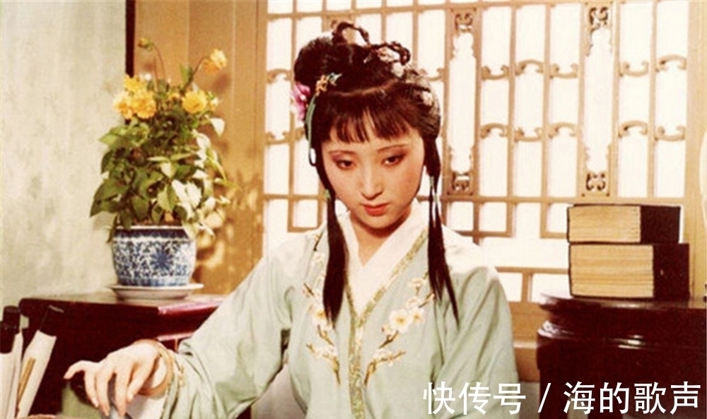 黛玉&林黛玉进贾府仅仅是谨小慎微吗? 她和王夫人首次对话就锋芒毕露