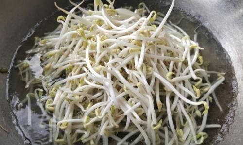 豆腐皮|闺蜜屡试不爽的瘦身晚餐，我坚持了10天，瘦了4斤，您也来试试