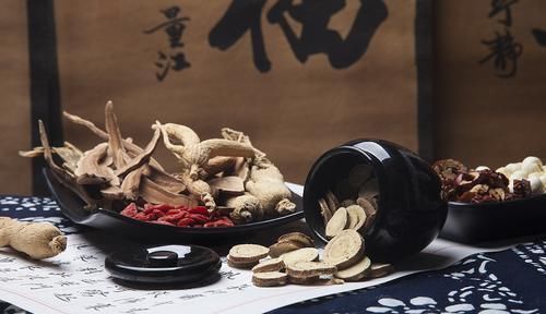 藿朴夏苓汤|血糖正常,却总是夜间口干,老中医1招抓住病根,药到病除