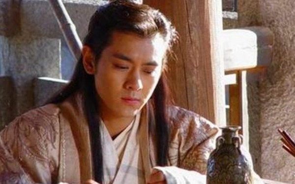  到底|《天龙八部》里的慕容家族，在历史上到底是什么样的王朝？