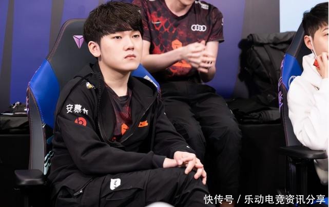 直播间|英雄联盟：UZI直播间被带节奏？UZI直接回怼：都给我闭嘴！