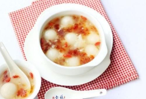 睡醒|学会这份早餐，每天睡醒吃一次，皮肤越来越好，美容院都不用去了