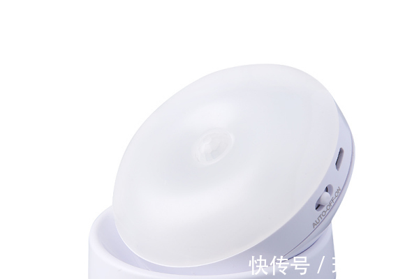 收纳|这些家居用品不建议买贵的,多一分都是浪费,半年不到基本全扔了