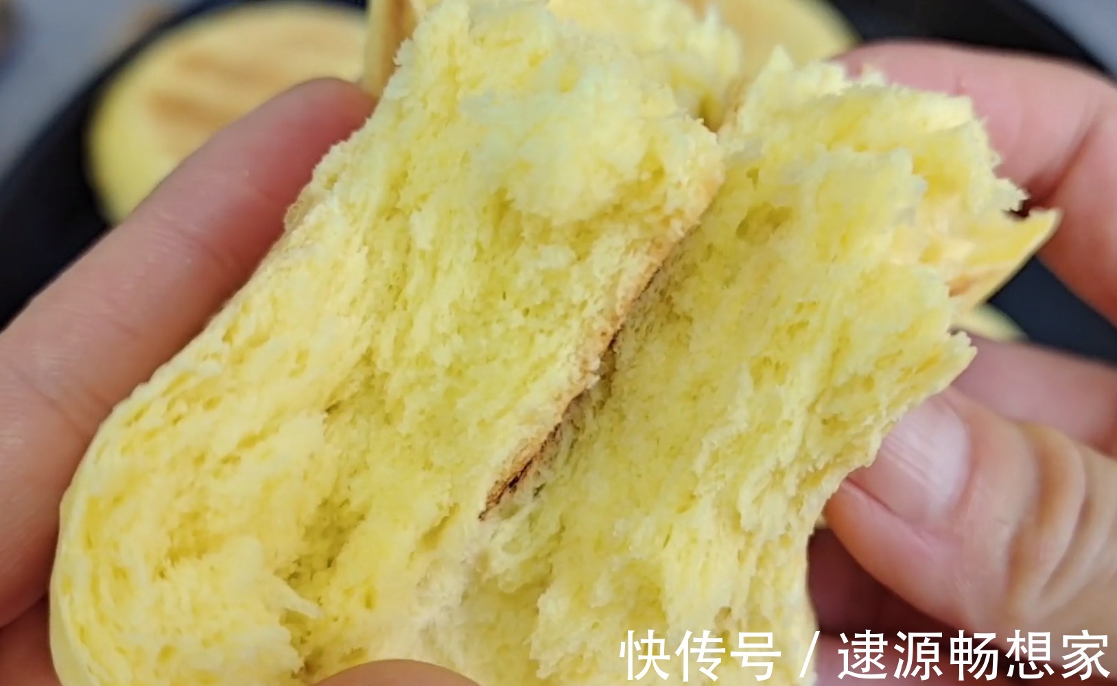 一碗面|2个鸡蛋,一碗面,简单一做,暄软香甜,营养丰富,比面包还好吃