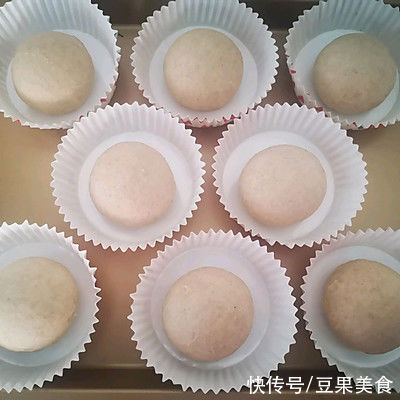 正宗减脂全麦菠萝包做法，最关键的是一学就会