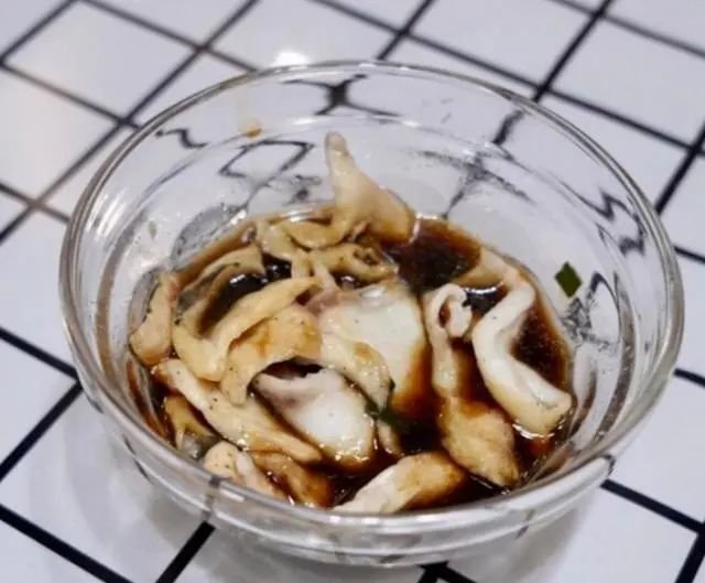 鱼肉片怎么上浆教你5分钟学会,鱼肉嫩滑无腥味好吃又美味