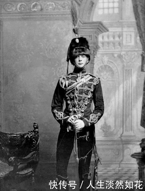 男神|一代伟人丘吉尔：从男神帅哥到肥佬秃头