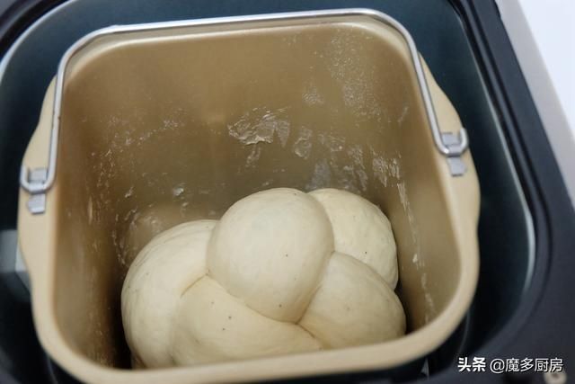 全职妈妈会生活,一杯豆浆也能做出美味面包,好吃好做又健康
