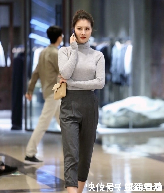 扎丸子头 别轻易尝试“泥土裤”,小姐姐不仅穿出小肚子,还胖出“树干腿”