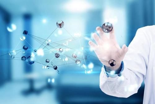 当你身体出现“5种”表现，或许说明身体缺乏蛋白质，要及时补充