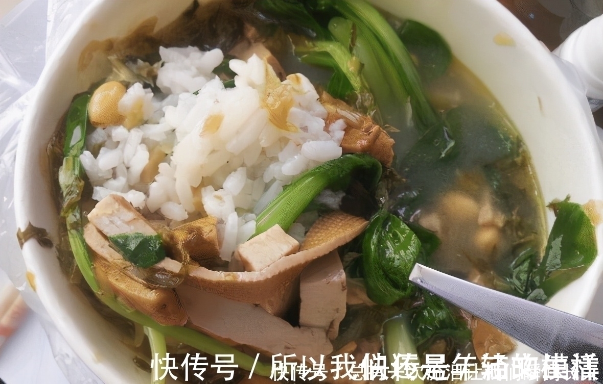 脾胃|儿科大夫提醒：宁愿孩子饿着，2种辅食也别给碰！当心孩子不发育