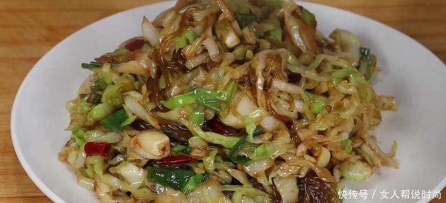 粘锅|今天才知道,原来包菜粉条这样做,难怪之前粉条老粘锅,收藏了