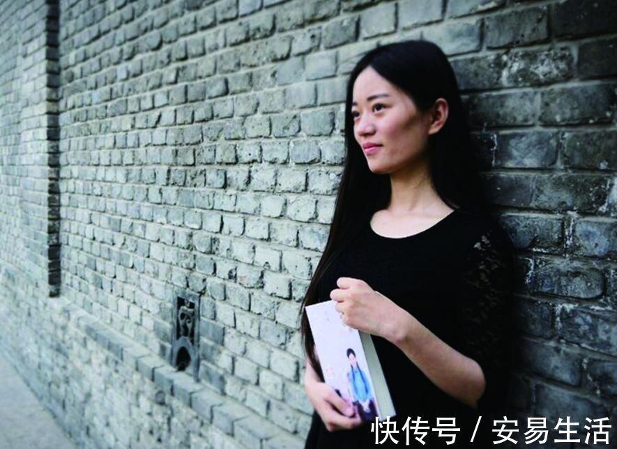 中国诗词大会|因《诗词大会》走红的冠军陈更,被保送北大,为何6年还没毕业?