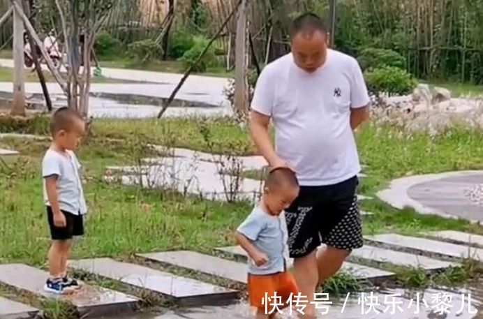 凉快|三伏天再热,也不要这样给孩子降温,看似关心孩子,实则很伤娃