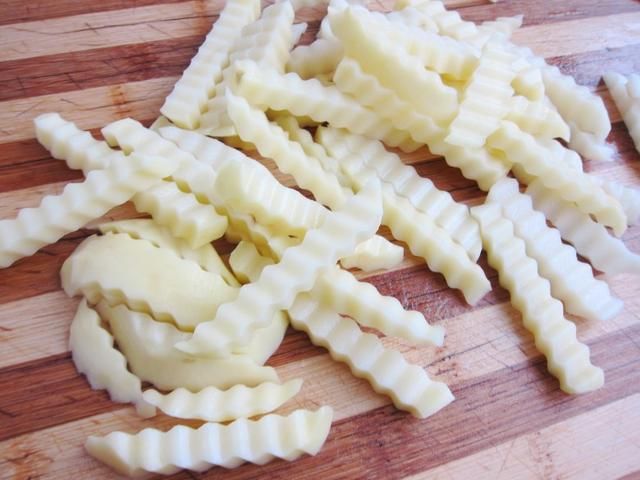 土豆扣肉|老两口，爱吃这菜维C是西红柿的4倍，被誉为人类“第2面包”抗饿