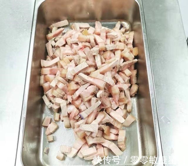 红烧肉|员工食堂下饭菜谱，非常多的人喜欢红烧肉再挑嘴也爱吃！