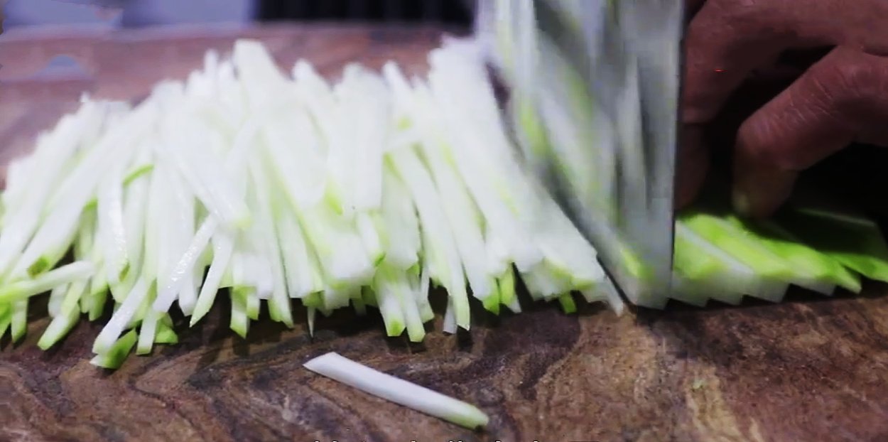 秋天别总大鱼大肉，多吃这12道家常素菜，低热量高营养，特别下饭