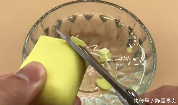 手指|手指被502胶水粘住了别着急只需要泡一泡,胶水立马融化