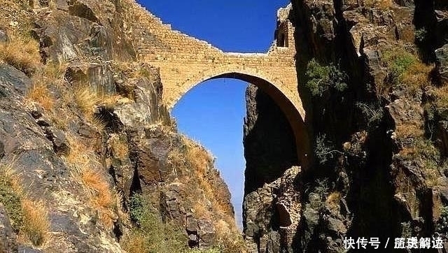 世界上“最古怪”的桥,400年前就存在,建造之谜却无人知晓