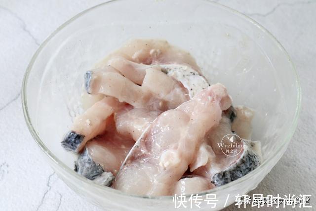 干锅鱼|海边人做鱼太香了,我一周吃三次,雷打不动,碗底汤汁都不放过