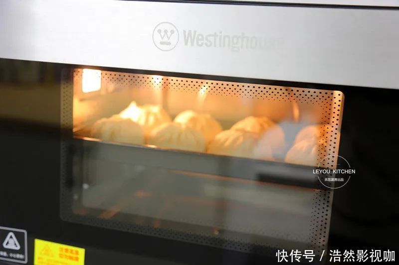  比肉|纯素馅大包子，鲜嫩多汁，比肉的还香，一次多蒸点，早餐也有了