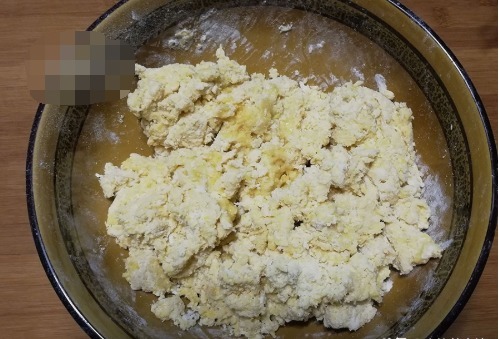 烤箱|红薯独特做法,加一个鸡蛋,不用烤箱,女儿说比买的面包还好吃