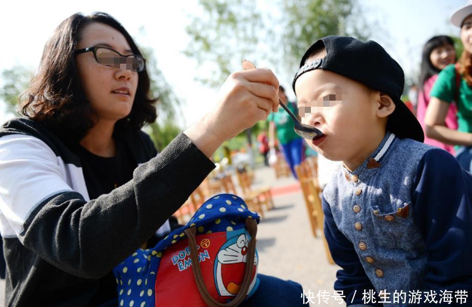 餐具|宝宝不好好吃饭,那是因为父母没有用对方法,以下4点必须要了解