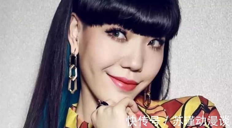 有种“整容”叫卸妆后的吴莫愁,看到她的照片,网友:像换了个人