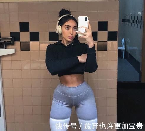 好身材|127斤巴西女生,健身8年只为增肌,身材健硕引人注视