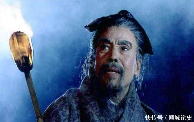 史学家|借口杀猪，实际是要害死曹操？史学家：吕伯奢一家死的不冤！