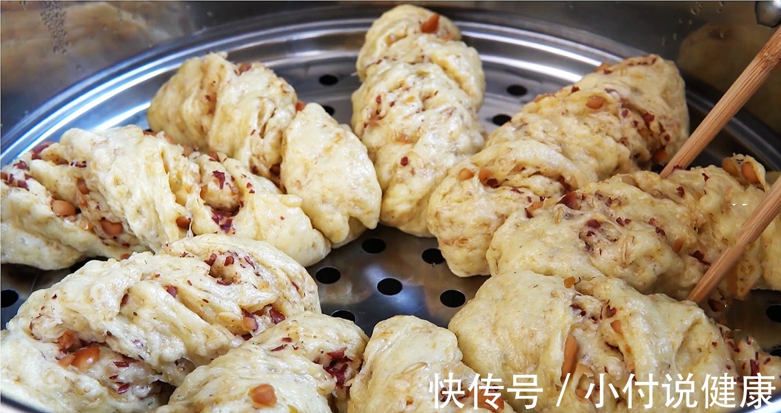 核桃|建议50岁女人:春天别太节俭,8零嘴该吃就得吃,千万别心疼钱了