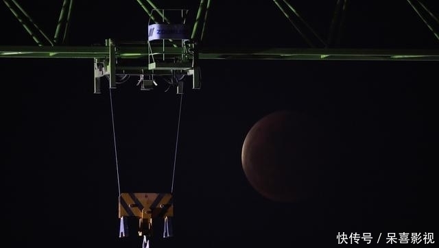 夜空 月全食+超级月亮组团亮相夜空