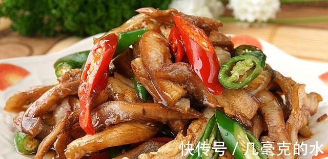 无法自拔|最令我无法自拔的五花肉!怎么烹饪都好吃!今天用来做一盘回锅肉!