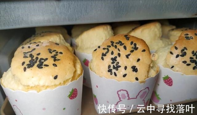 糯米鸡蛋|秋冬时节这样吃糯米,把它做成小蛋糕,细腻柔软,好吃易消化!