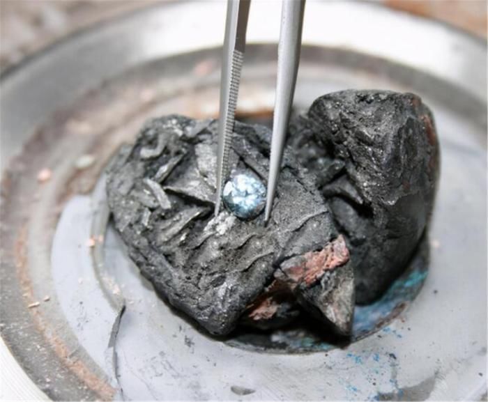  科学|从科学角度来讲，骨灰到底是什么？多年后又会变成什么？