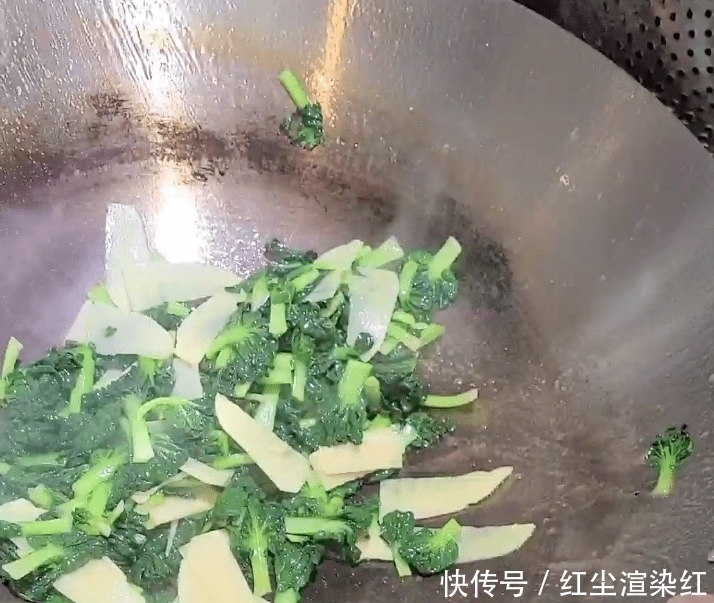 松江话“踏踏滑滑”,打一菜名,你能猜对吗?【爱申活暖心春】