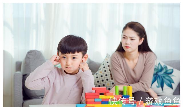 父母|孩子被吼时为何会沉默?知道这三个原因及后果,你还会吼孩子吗?