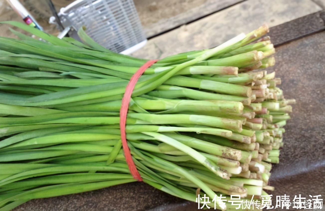 胡萝卜素|人到中年想长寿，不妨多吃3种食物，排毒养颜、滋润肌肤