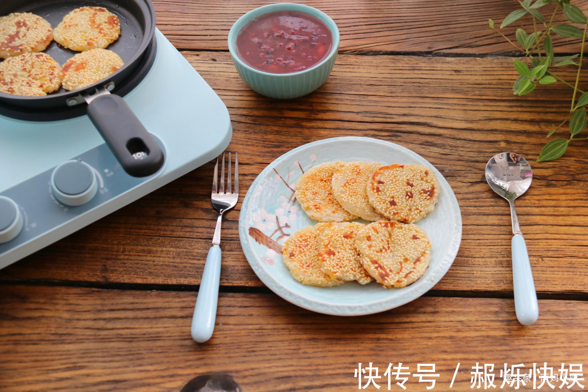 山药别再煮粥了，做成早餐饼，不加1滴水，补脾养胃，全家都爱吃