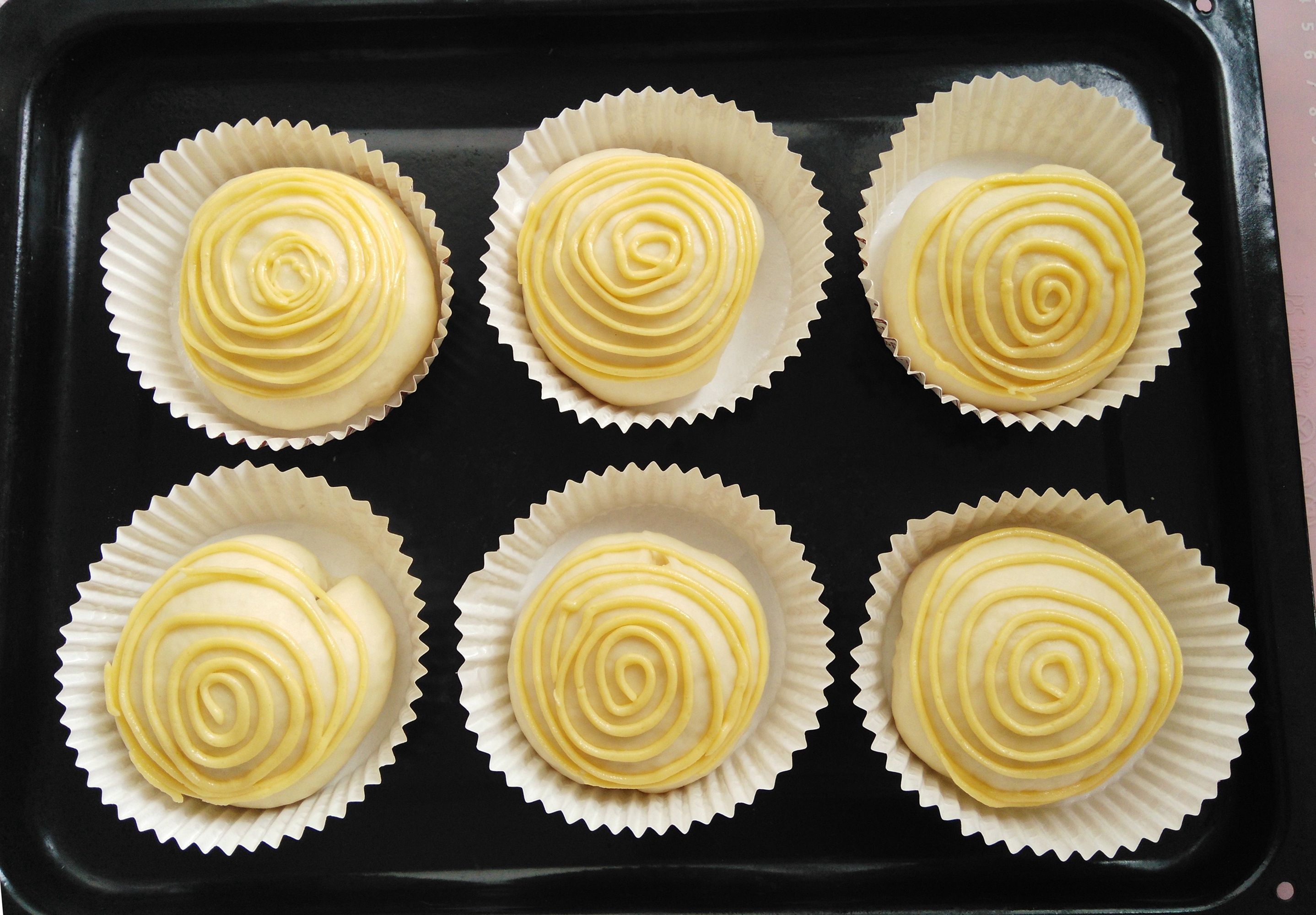 这面包口感像蛋糕，蓬松香软，健康无添加，味道好极了