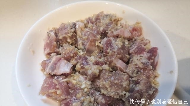 广州一家四口的午餐,4菜1汤,家常味道吃得香,晒图都夸孝顺贴心