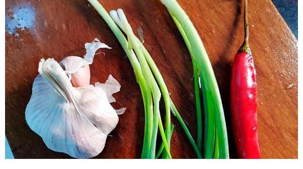 周末来道下酒菜,小酌怡情,五花肉油而不腻像极了薯片