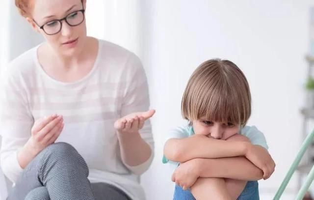 家长|妈妈半夜起床,发现15岁女儿偷看色情片,隔天却是这样的做法!