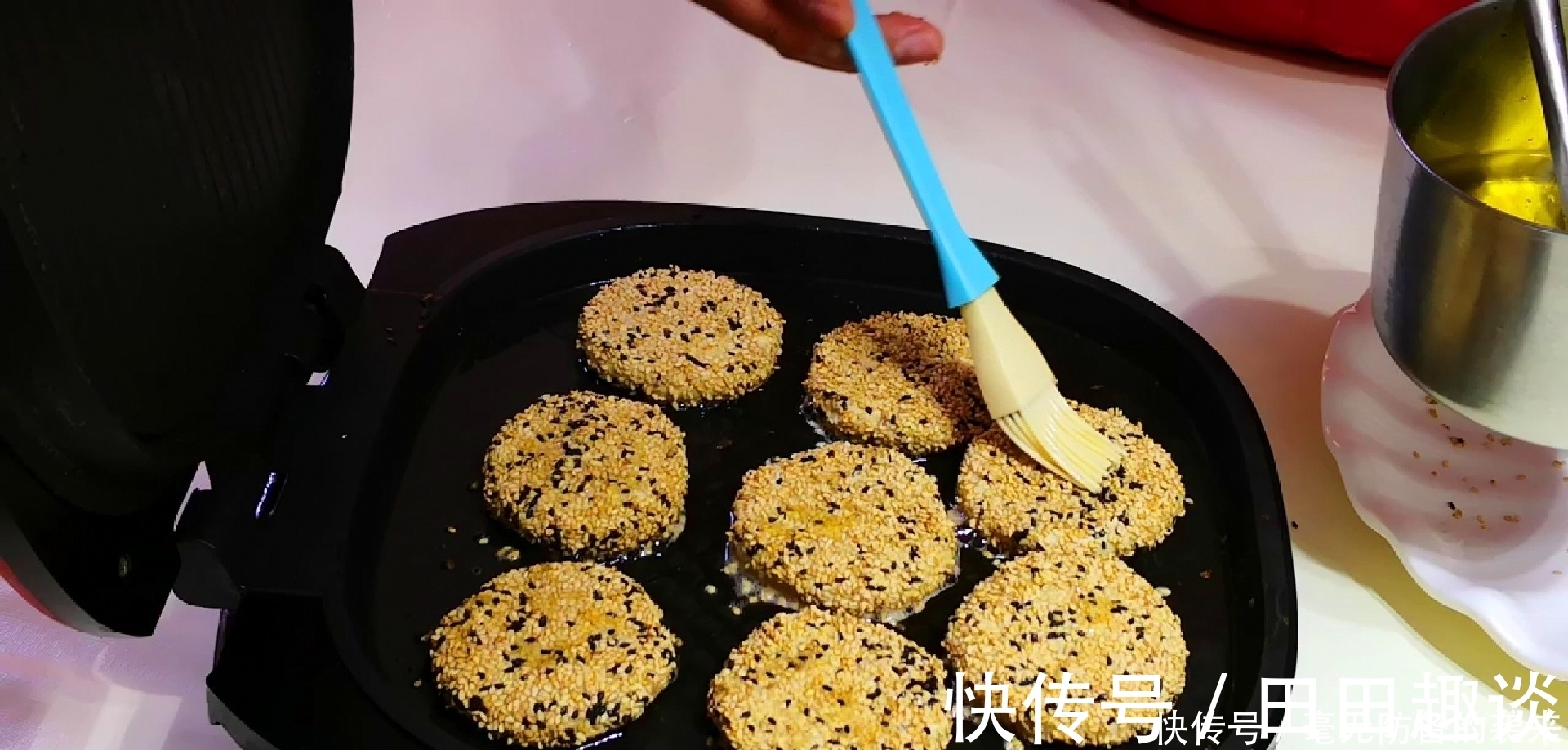 三人行必有我师焉|玉米面不要只蒸了，教你新吃法，我家一周吃3次，营养丰富又解馋