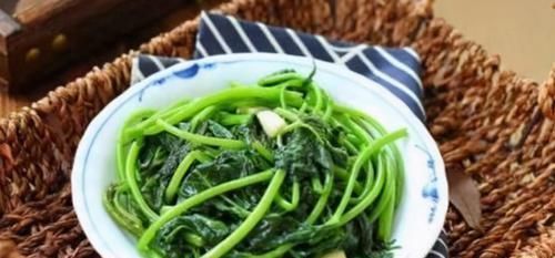 食物|女性担心老太快,常吃3种食物,排毒养颜,抗衰老,滋养肌肤